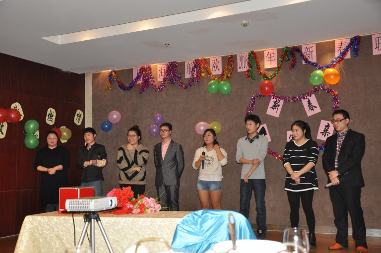 游戏“追忆婴儿时代”